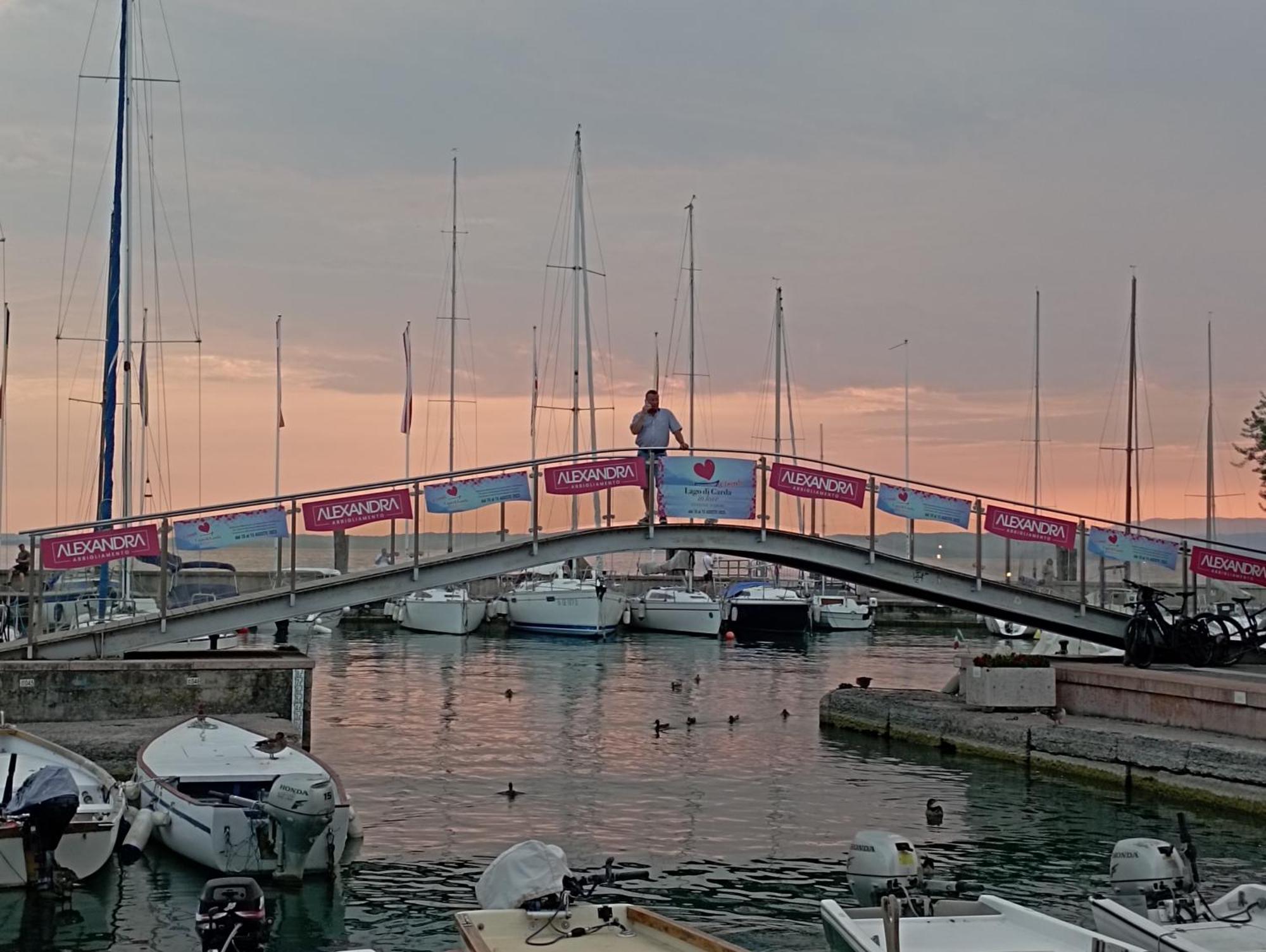 La Dolce Vita Bardolino Bagian luar foto